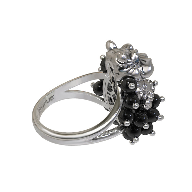 Кольцо из белого золота c эмаль и ониксом