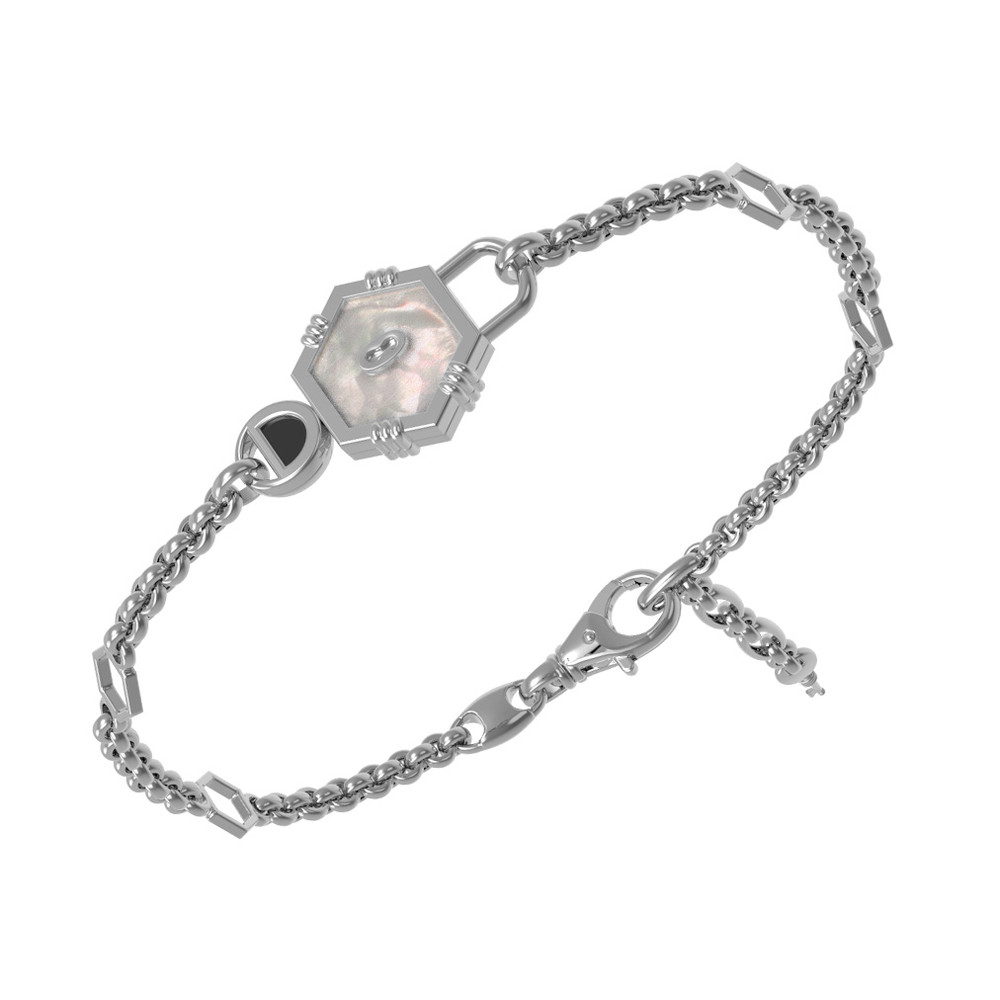 Браслет из белого золота c ониксом и перламутром