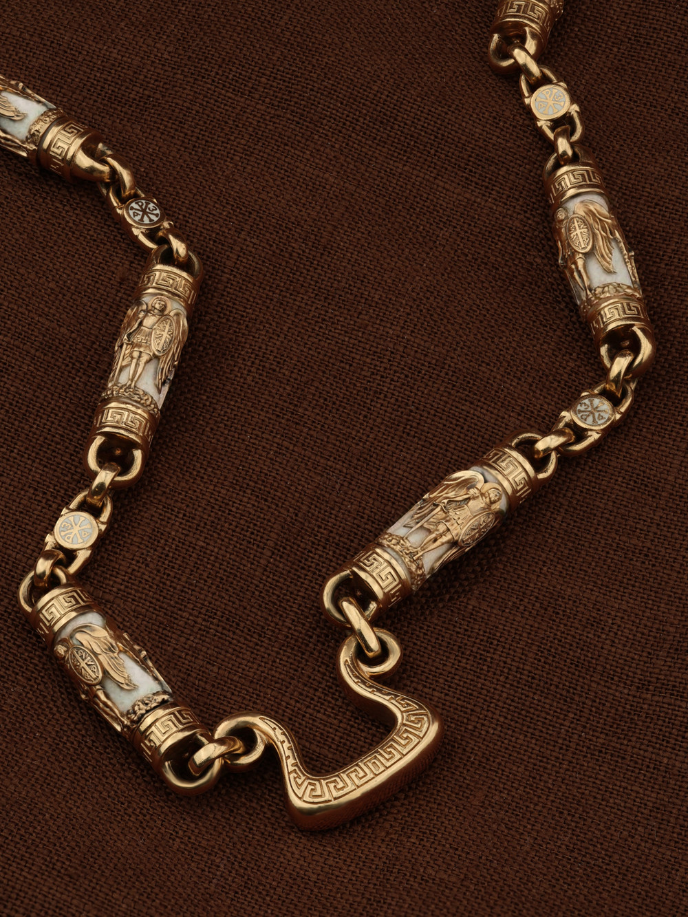 Цепь из золота c эмаль и бивнем мамонта