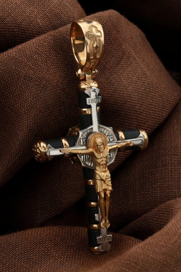 Крест из золота c ониксом