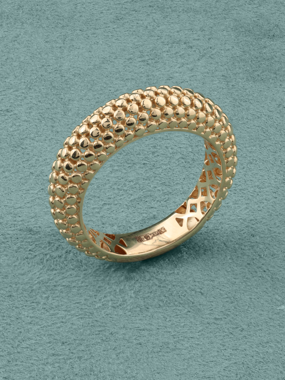 Кольцо из золота