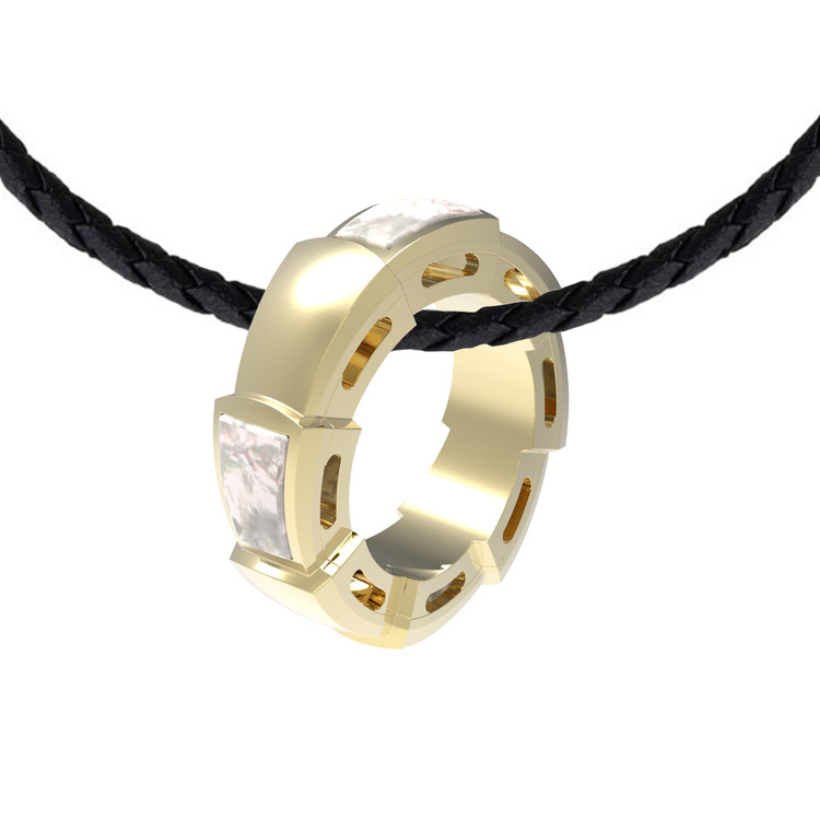 Подвеска из лимонного золота c перламутром