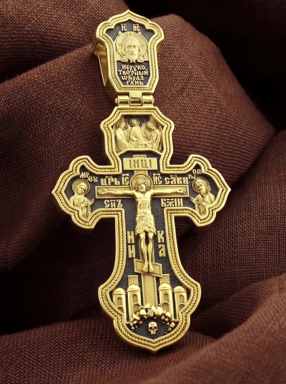 Крест из лимонного золота