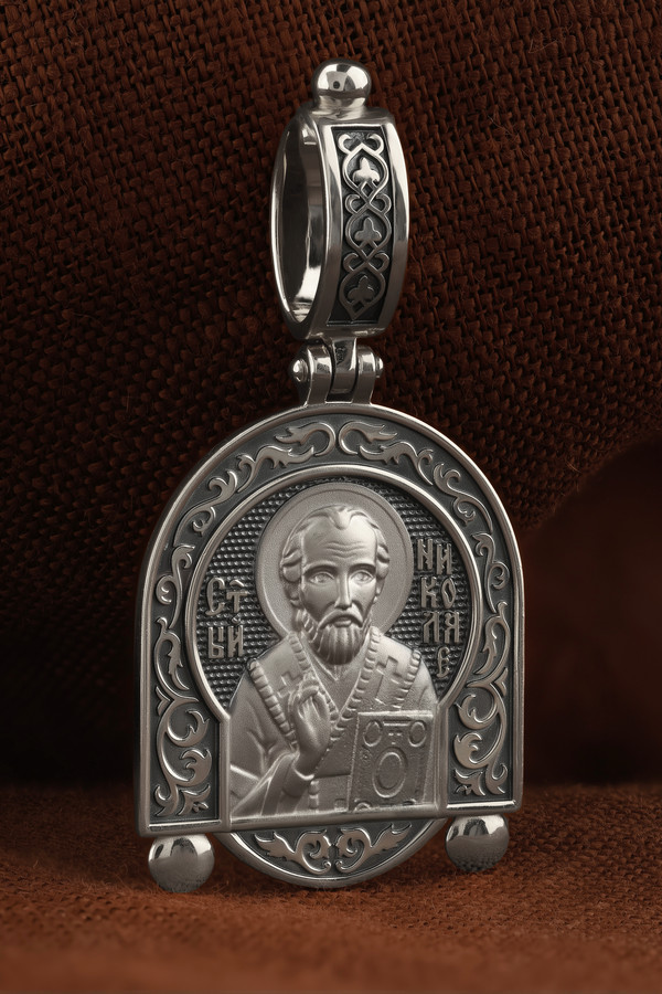 Образок из белого золота