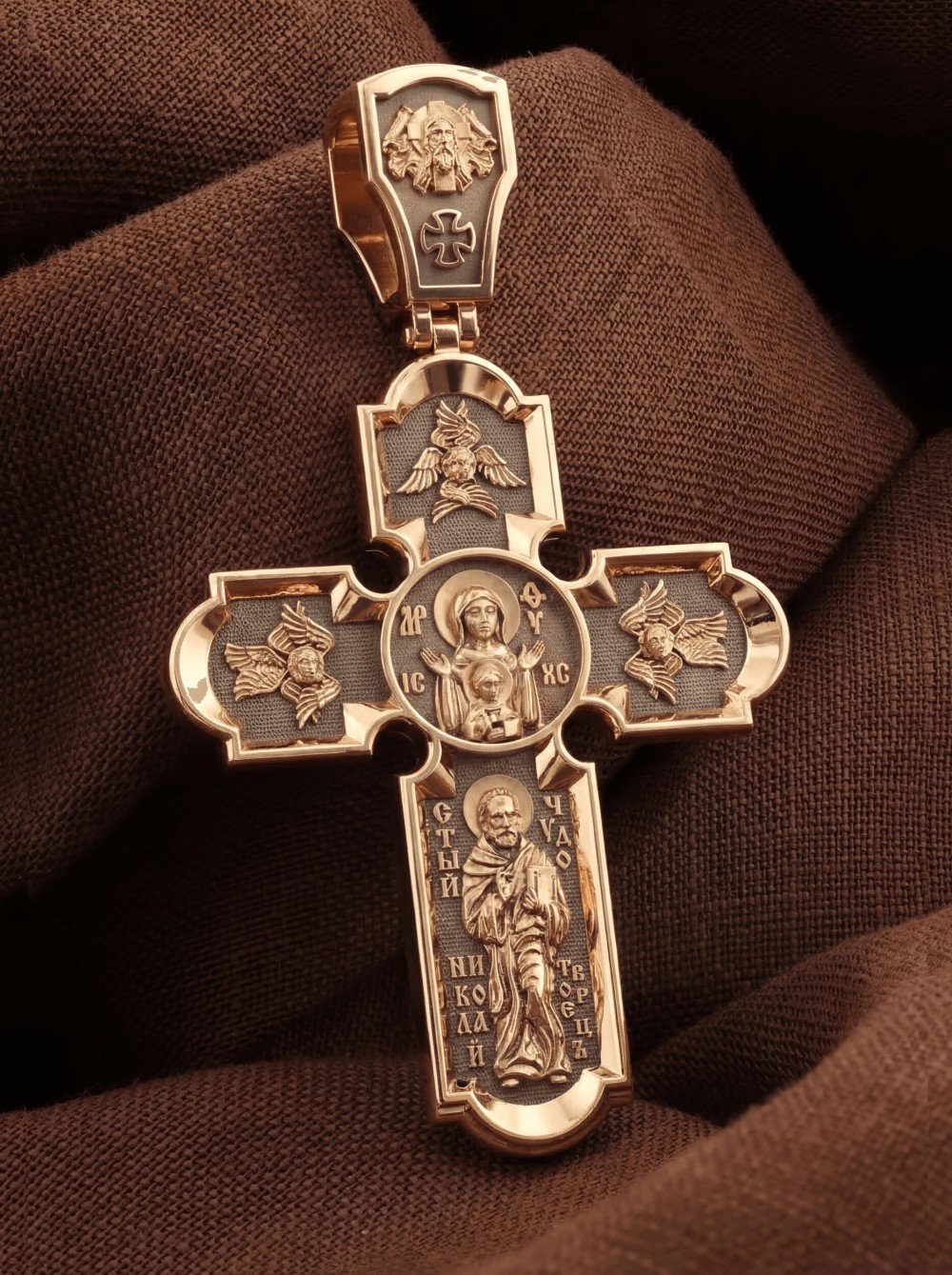 Крест из золота