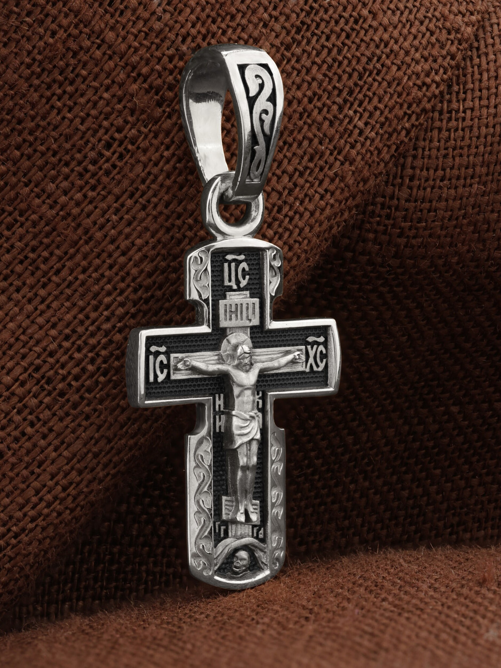 Крест из белого золота