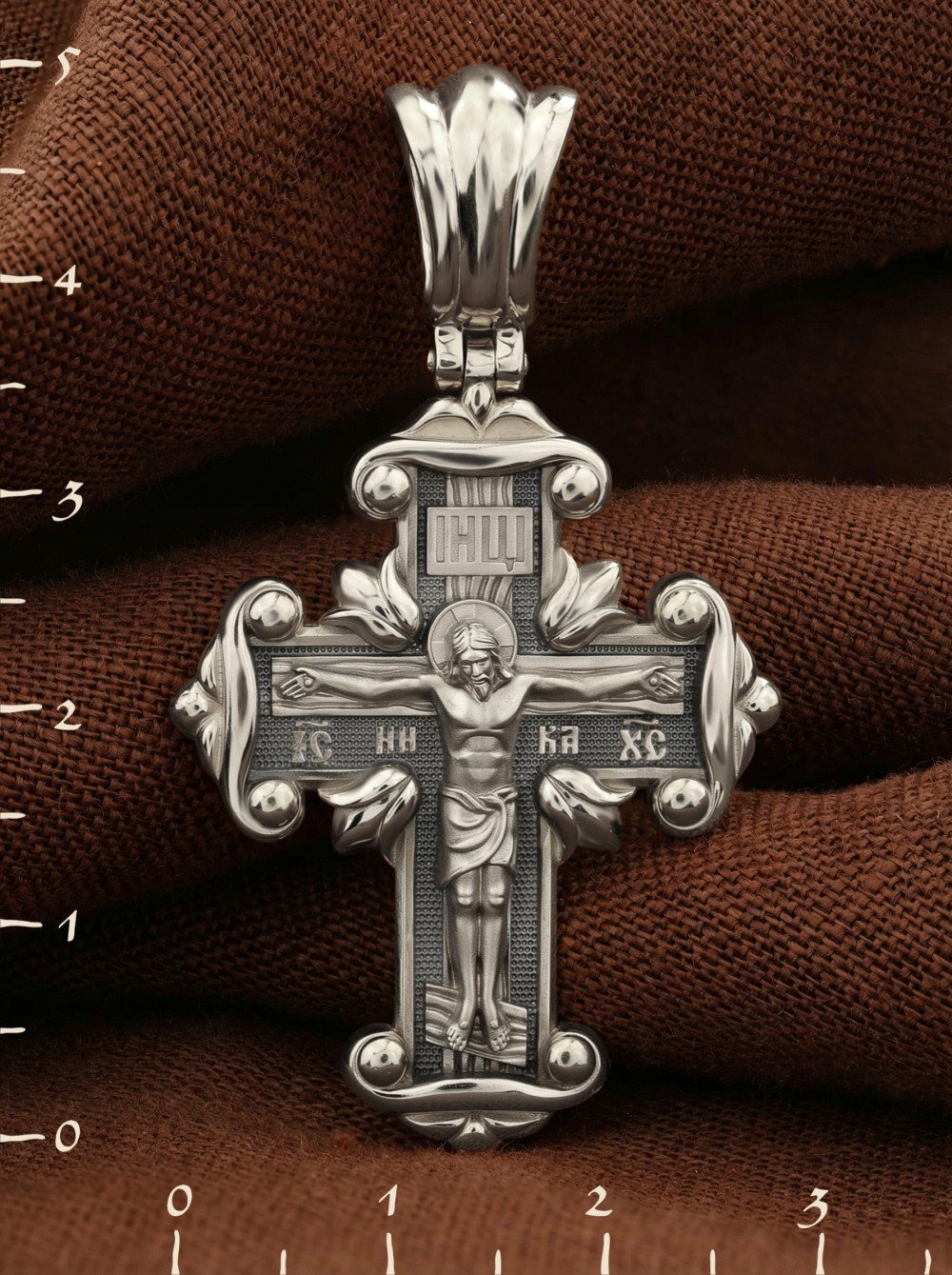 Крест из белого золота