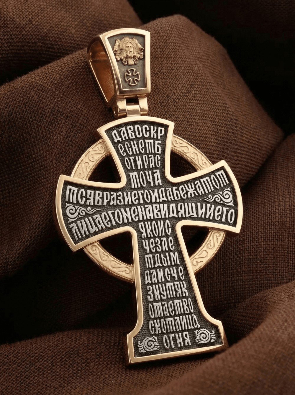 Крест из золота
