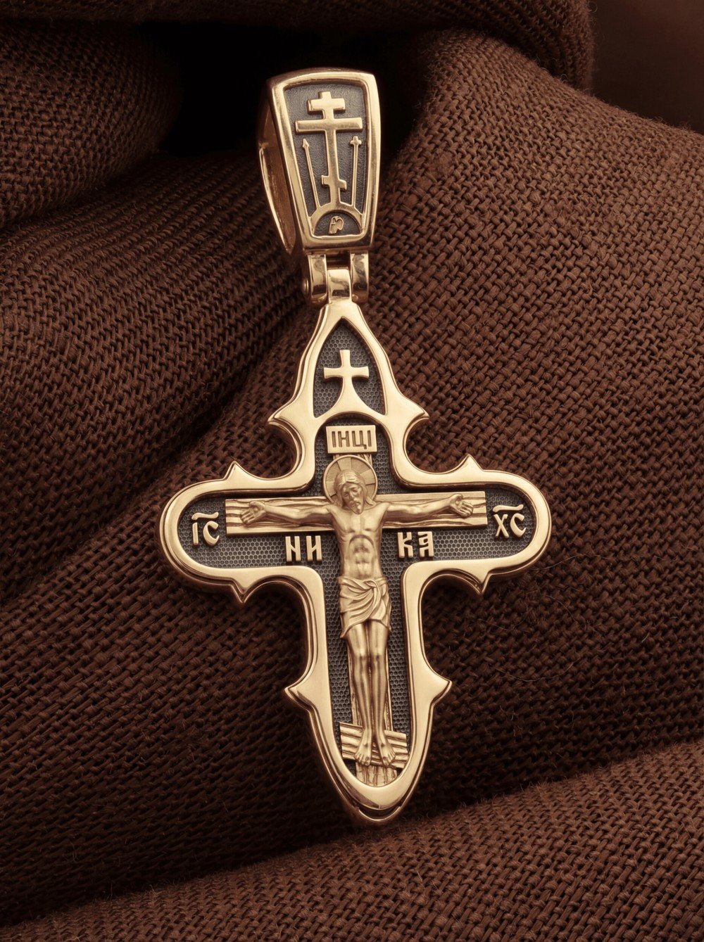 Крест из золота