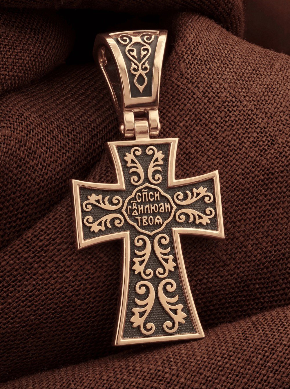 Крест из золота