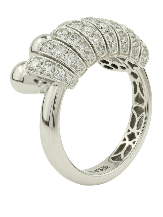 Кольцо из белого золота c бриллиантами