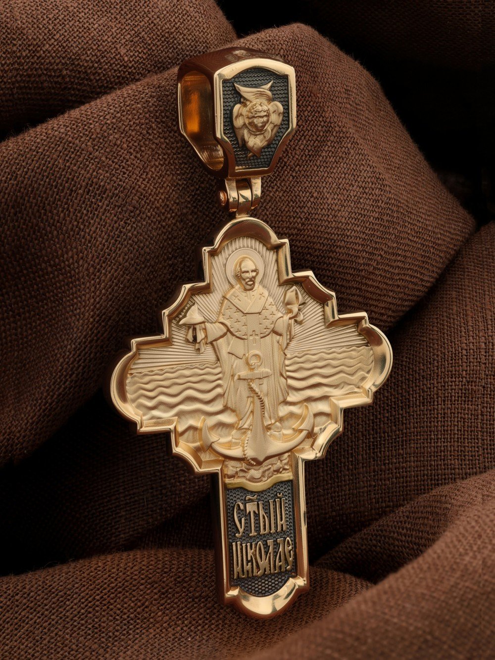 Крест из золота