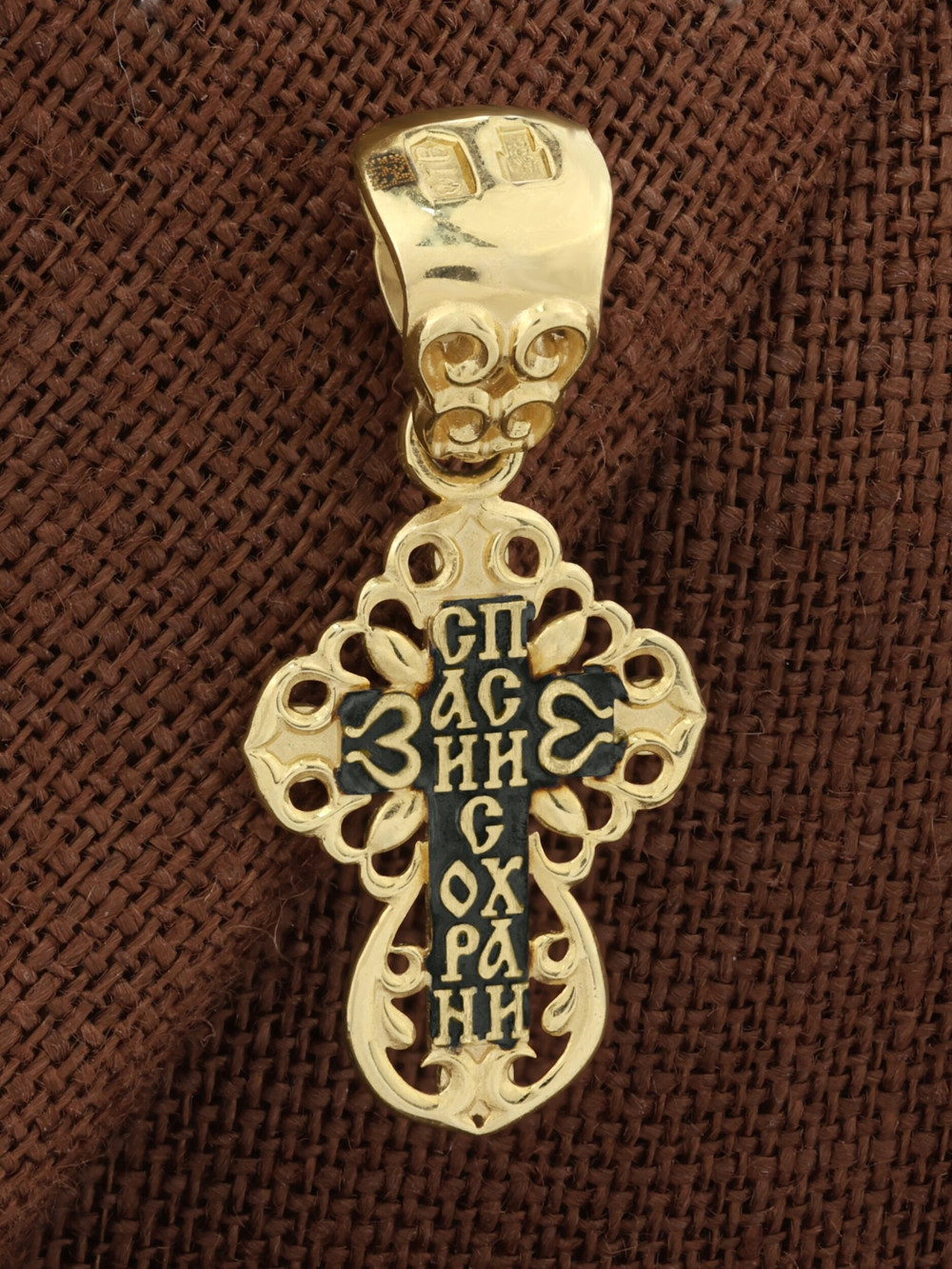 Крест из лимонного золота