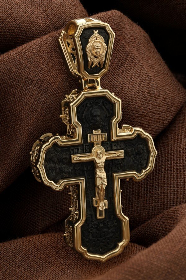 Крест из лимонного золота c эбеновым деревом