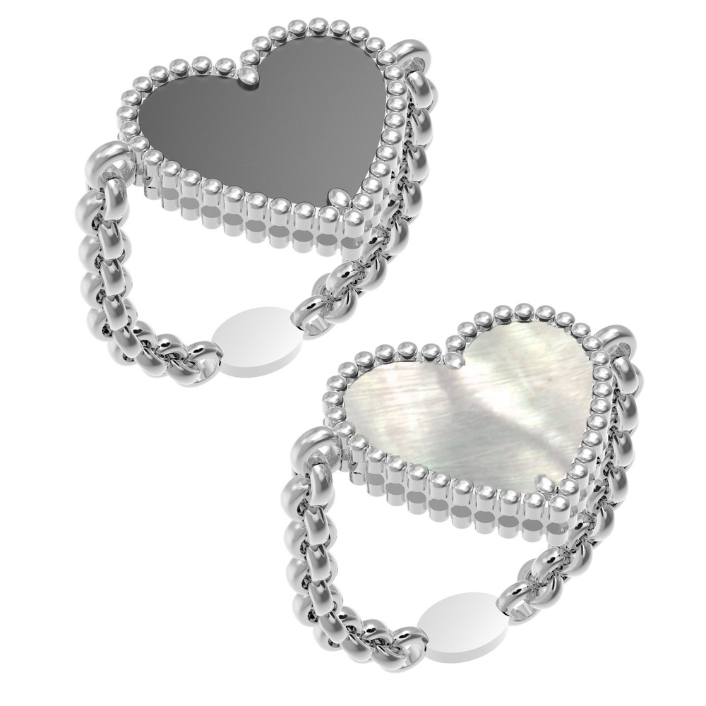 Кольцо из белого золота c ониксом и перламутром