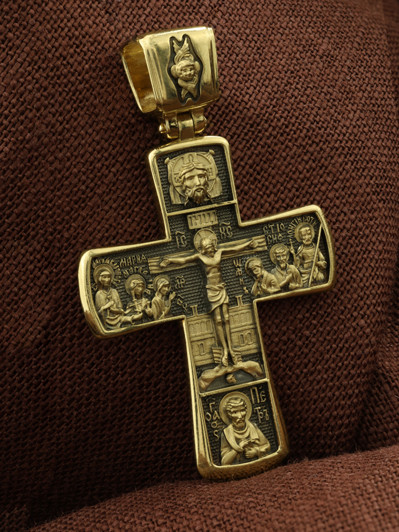 Крест из лимонного золота