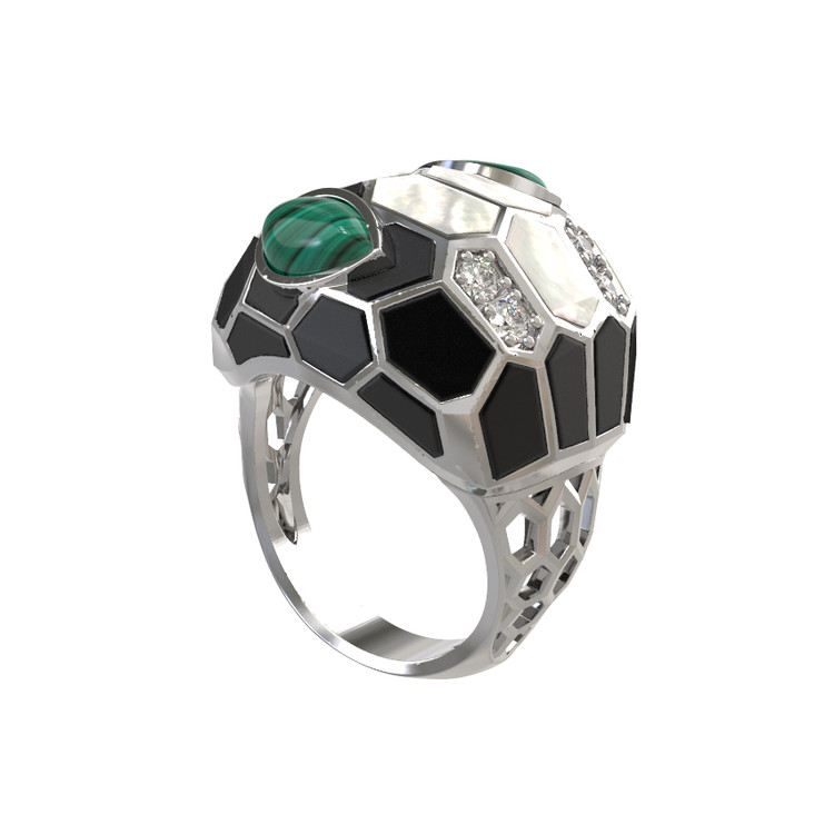 Кольцо из белого золота c бриллиантами, рубином, ониксом, малахитом и перламутром