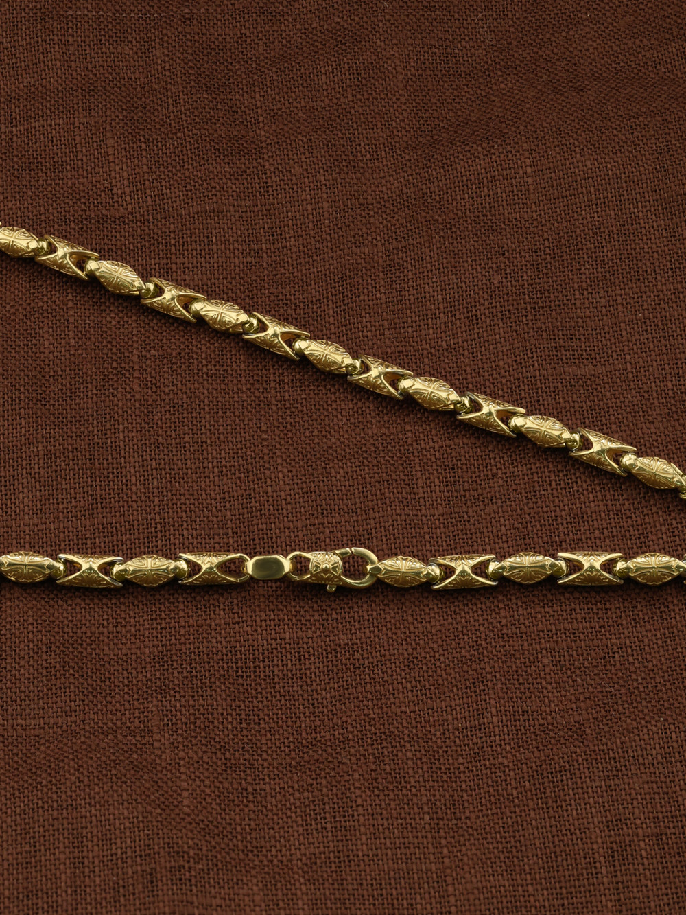 Цепь из лимонного золота