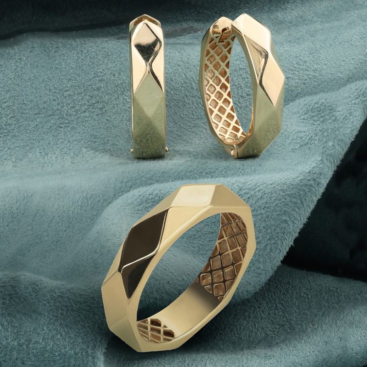 Кольцо из золота