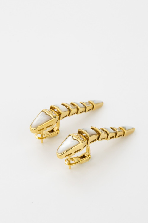 Серьги из лимонного золота c бриллиантами и перламутром