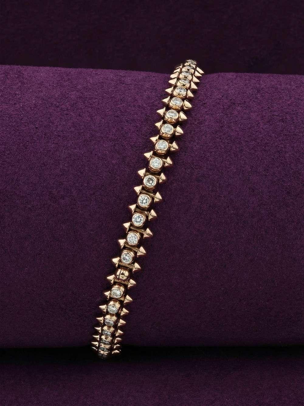 Браслет из розового золота c бриллиантами