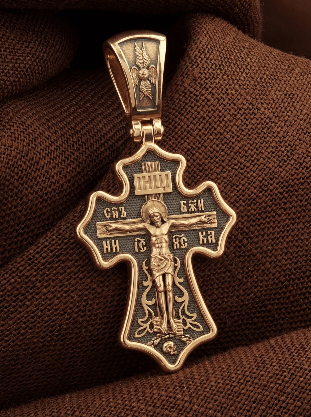 Крест из золота