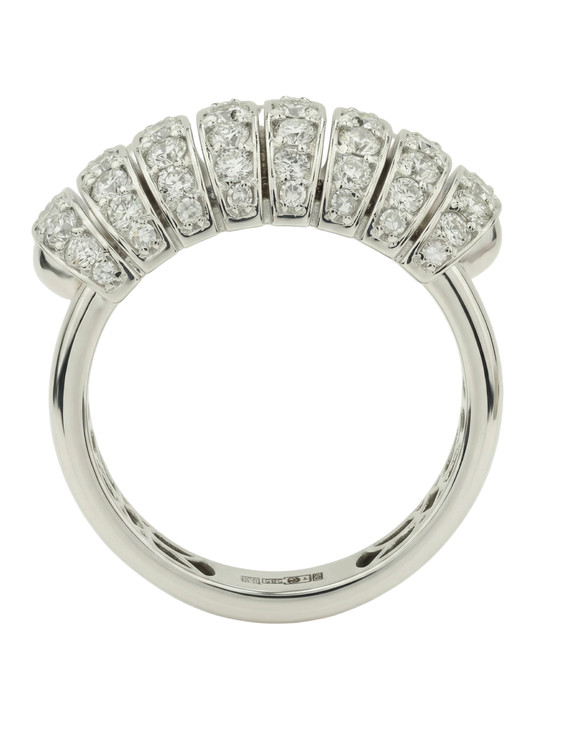 Кольцо из белого золота c бриллиантами