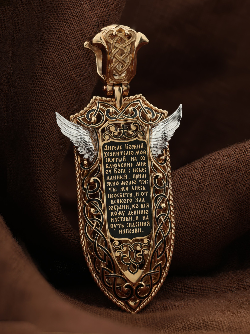 Образок из золота c эмаль и бивнем мамонта