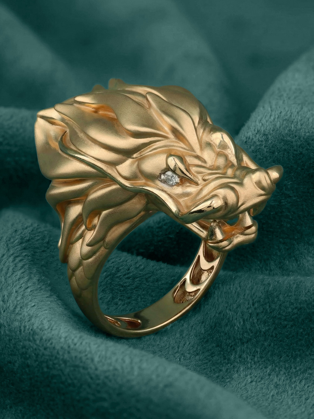 Кольцо из золота c бриллиантами