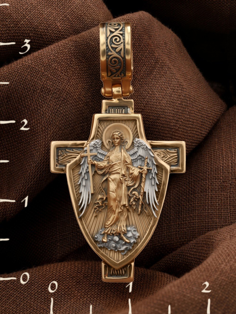 Крест из золота