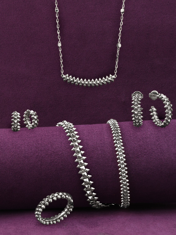 Колье из белого золота