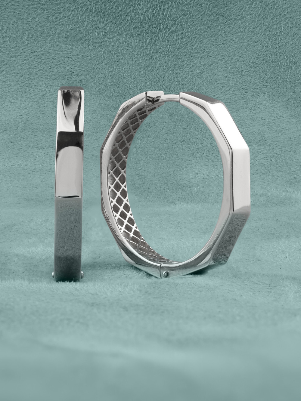 Серьги из белого золота