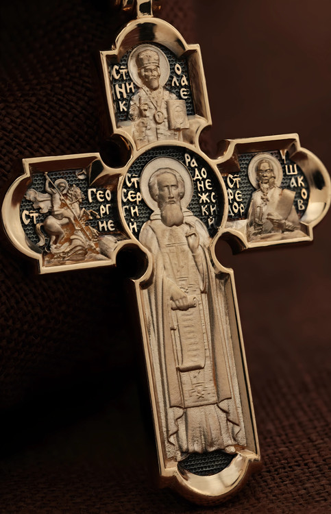 Крест из золота