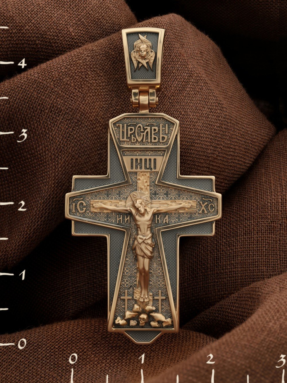 Крест из золота