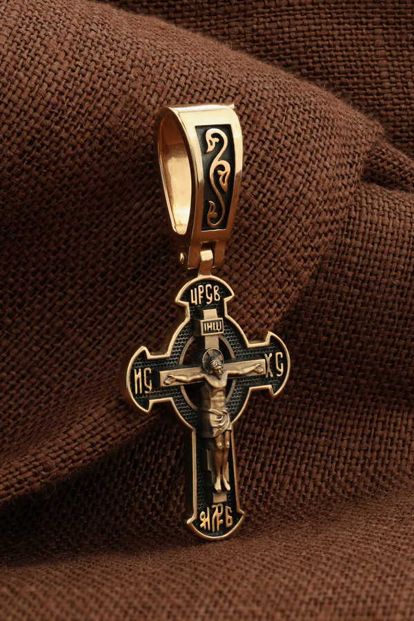 Крест из золота