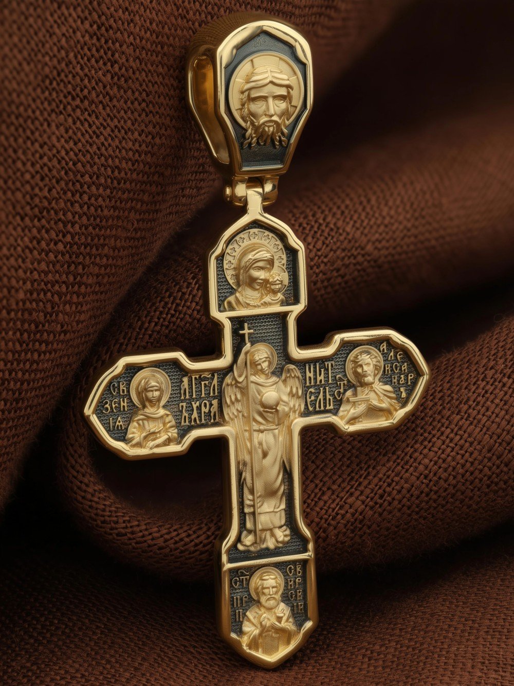 Крест из лимонного золота