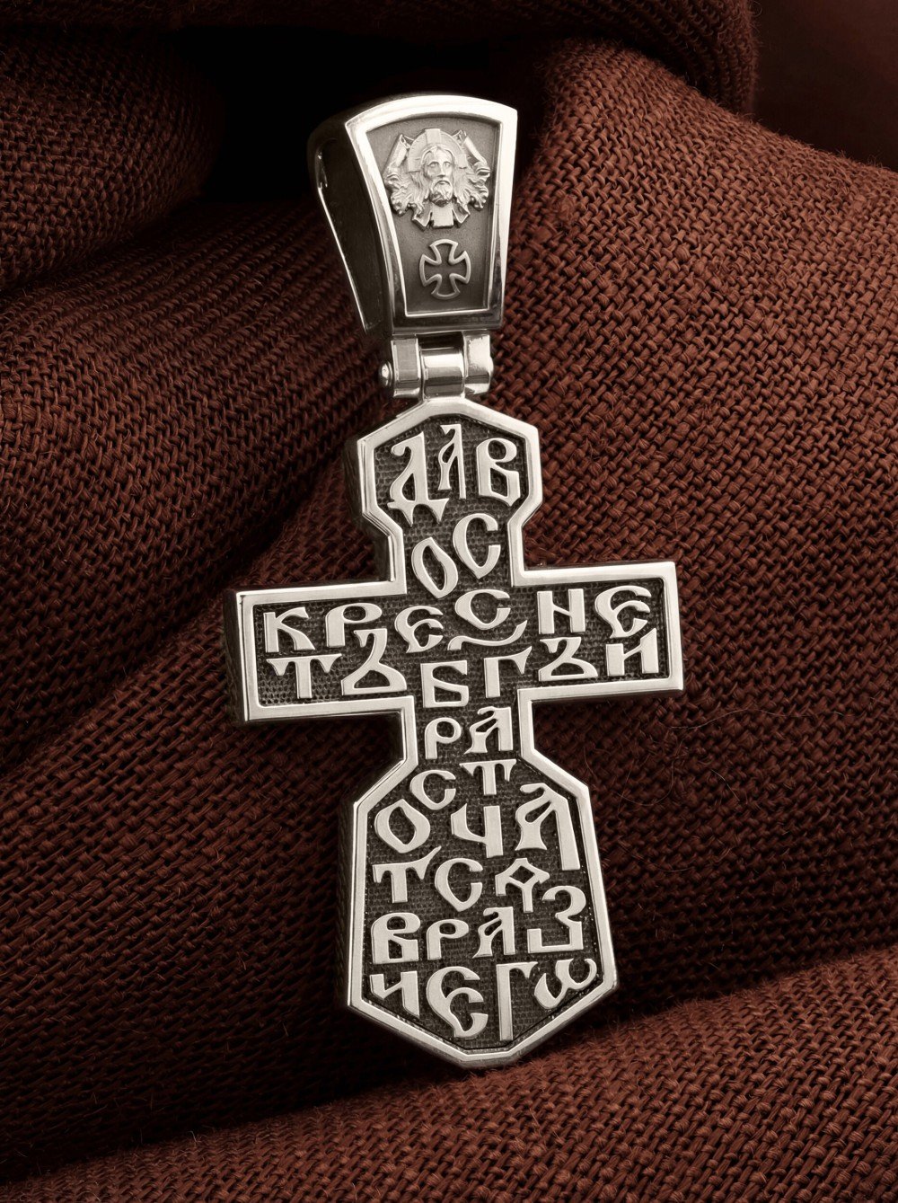 Крест из белого золота