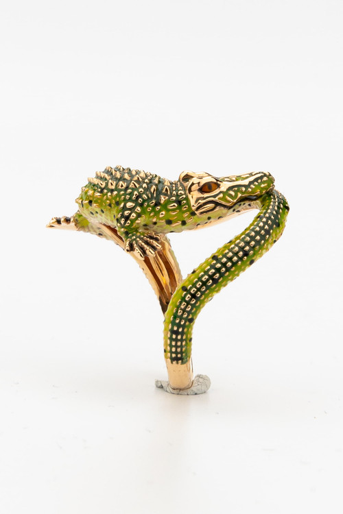 Кольцо из золота c эмаль