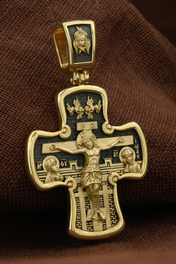 Крест из лимонного золота