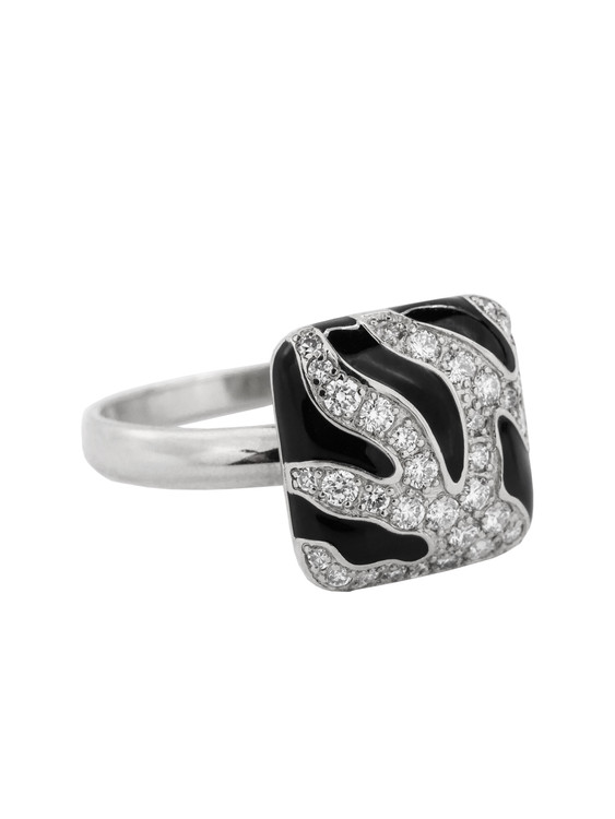 Кольцо из белого золота c эмаль и бриллиантами