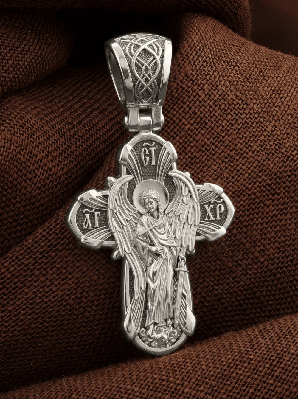 Крест из белого золота