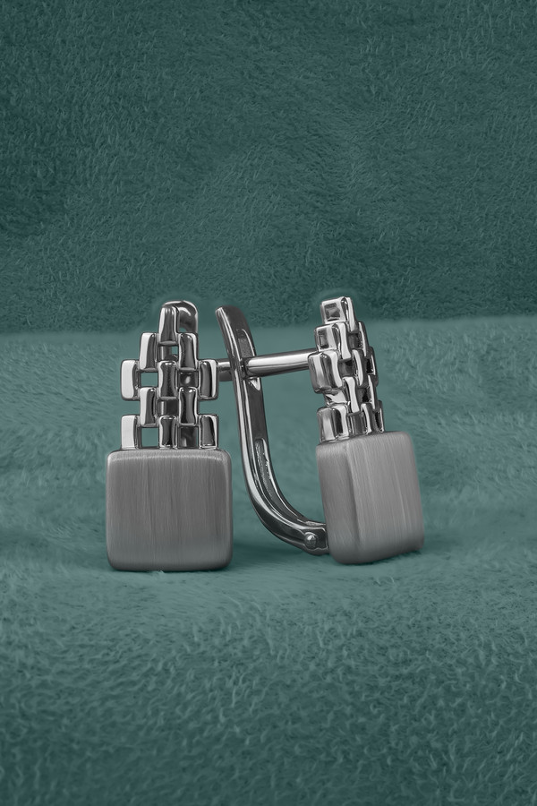 Серьги из белого золота