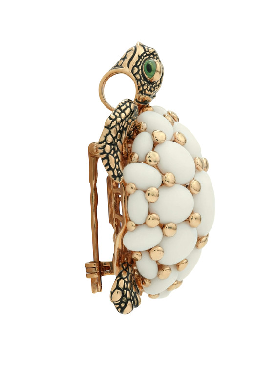 Брошь из золота c эмалью и бивнем мамонта