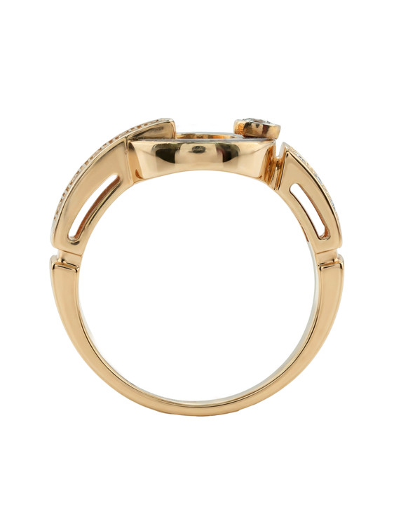 Кольцо из золота c бриллиантами и перламутром