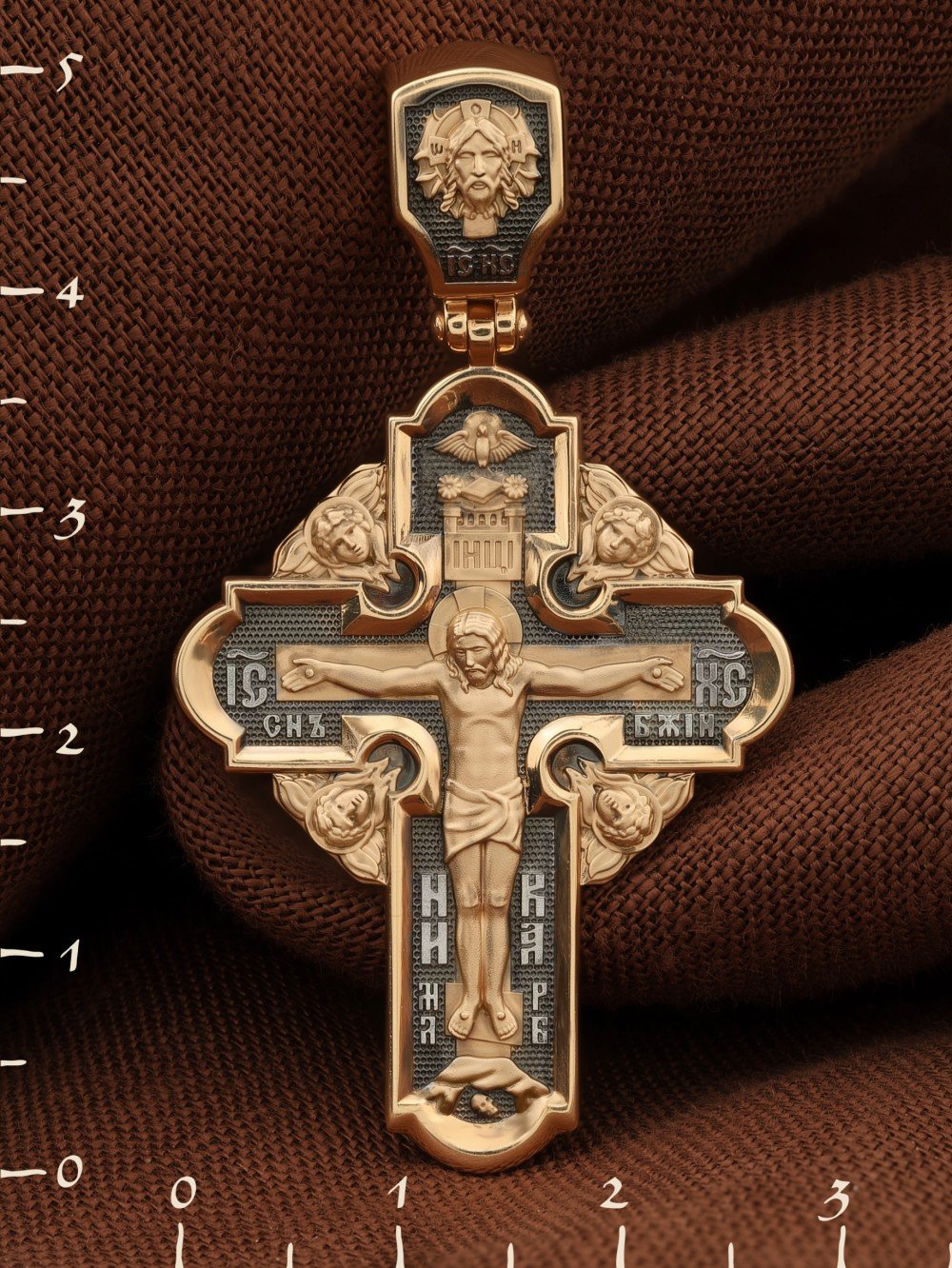 Крест из золота