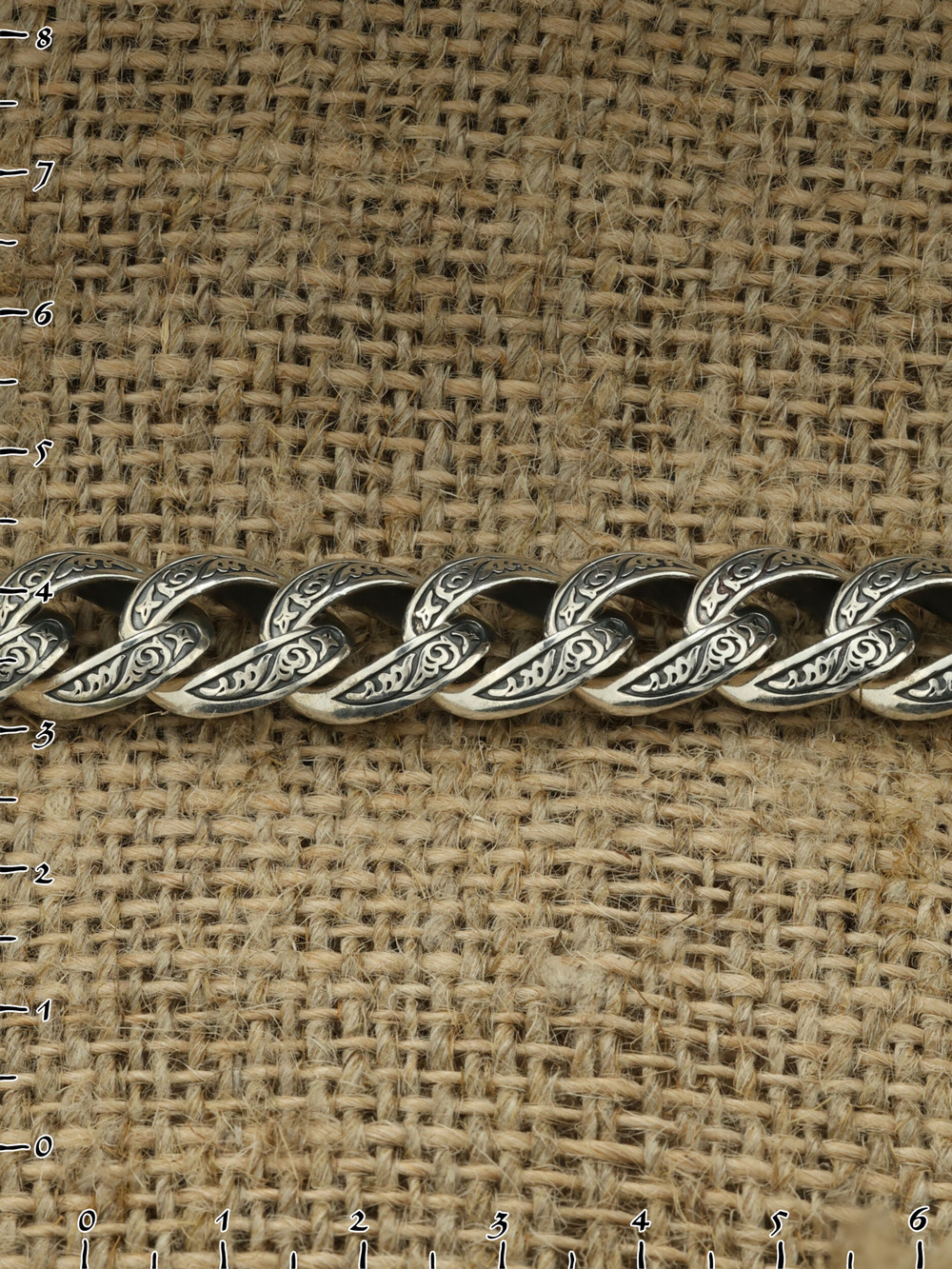 Браслет из серебра c рубином