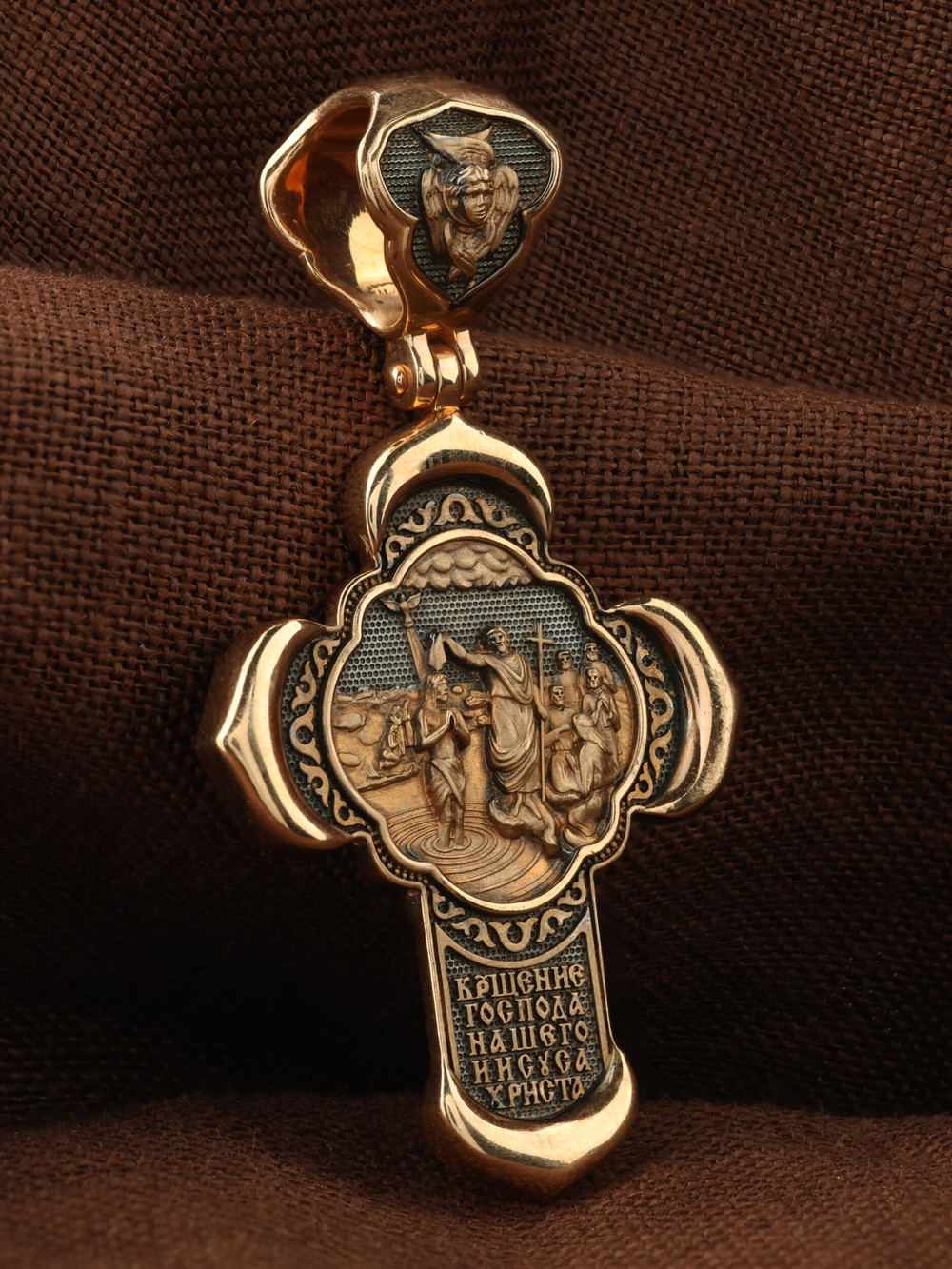 Крест из золота