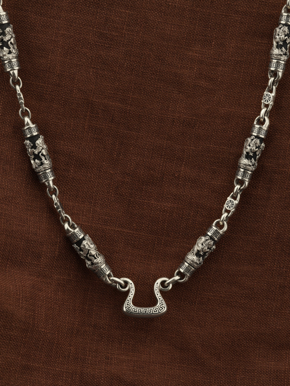 Цепь из белого золота c эмаль и эбеновым деревом