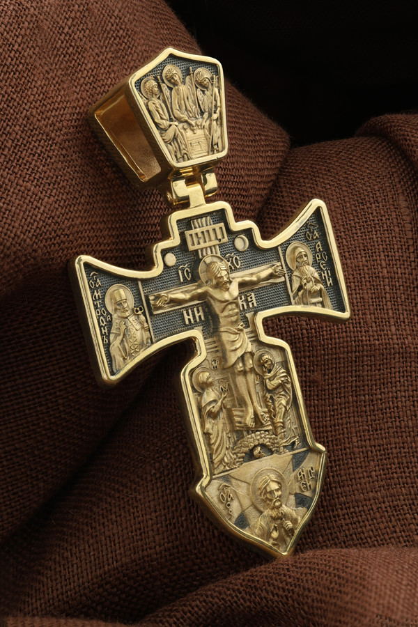 Крест из лимонного золота