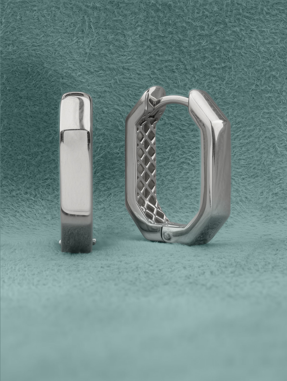 Серьги из белого золота